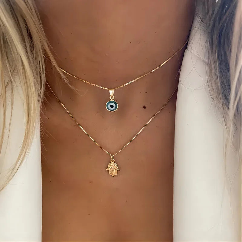 Trendy Pendant Necklace for Women