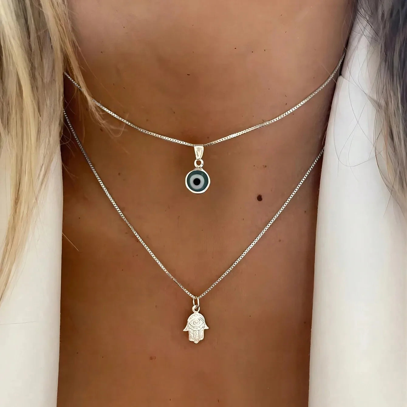 Trendy Pendant Necklace for Women